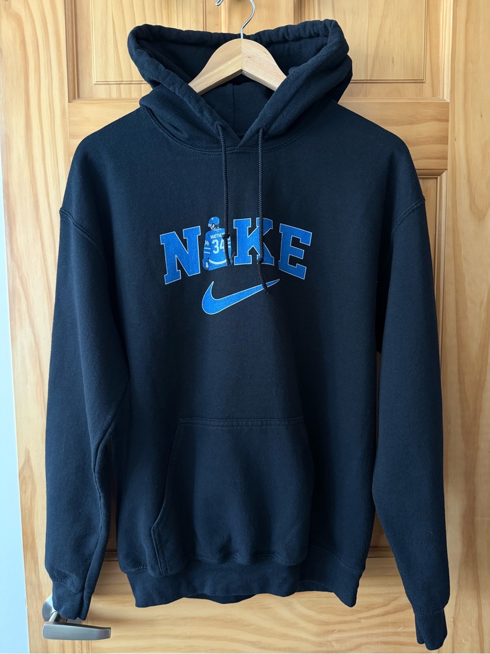 Gildan Black Hoodie with Blue Auston Matthews Nike Graphic